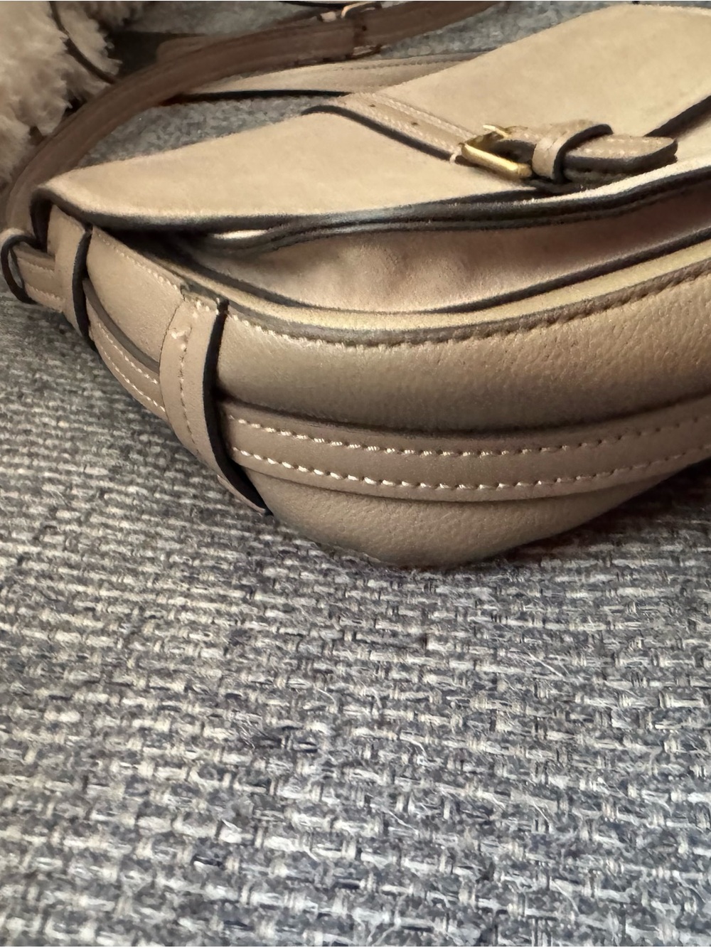 Parfois Taupe Faux Suede & Pebbled Faux Leather Crossbody Saddle Bag - Picture 4 of 9